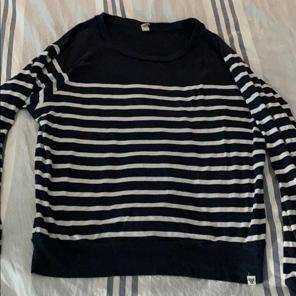 TNA del mar long sleeve shirt. - Picture 1 of 4